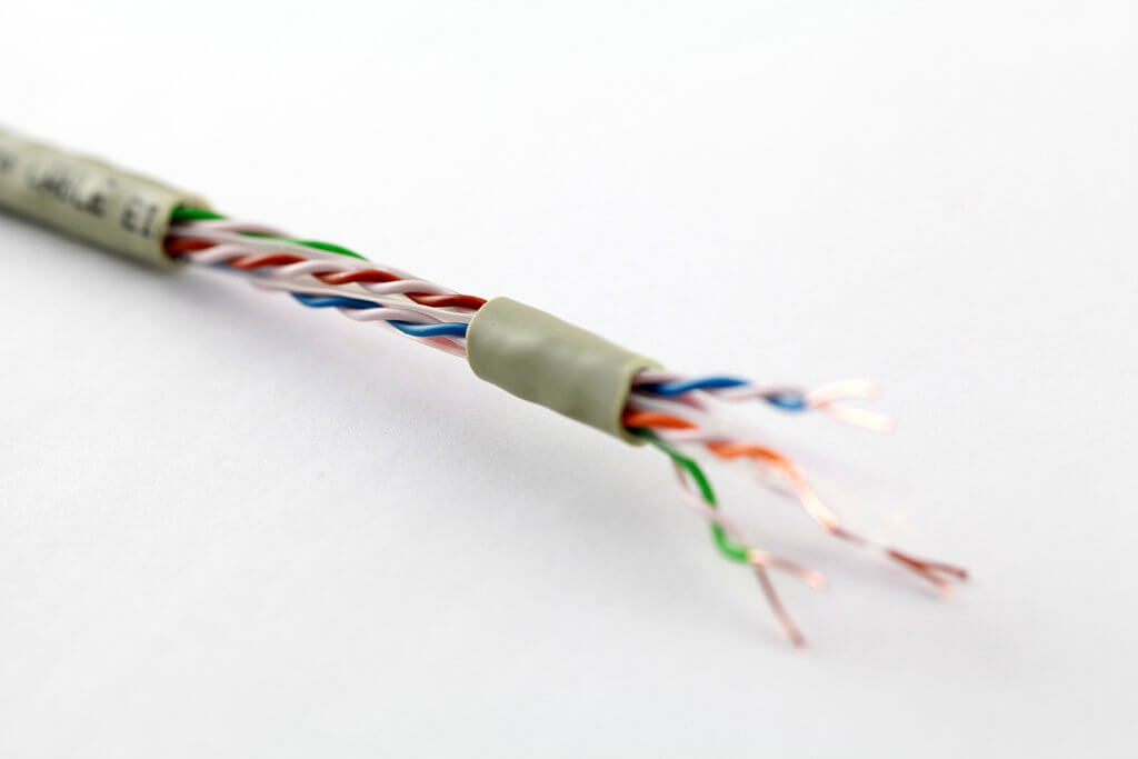 CAT6 UTP LSZH JACKET | LAN CABLES | SOLID BARE COPPER